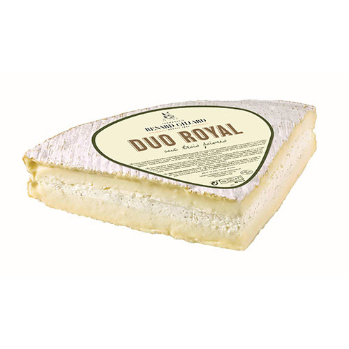 Brie Royal con 3 pimientas