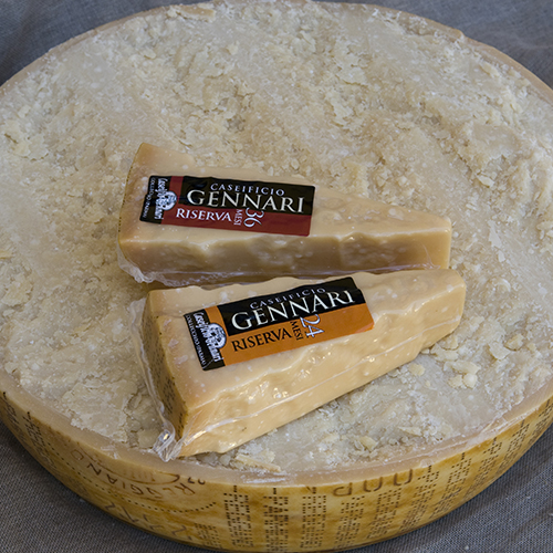 Parmigiano reggiano DOP 60m 1/2 rueda Gennari